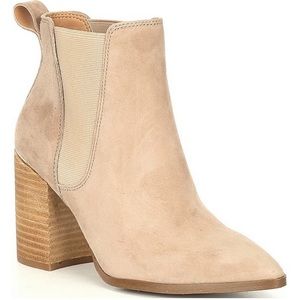 Knoxi suede bootie